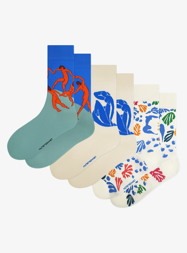 Henri Matisse 3er-Pack von Kunstsokken: Der Tanz, Blauer Akt und Der Papagei und die Meerjungfrau Socken nebeneinander